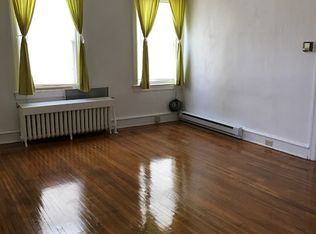 361 E Market St APT 3, York, PA 17403