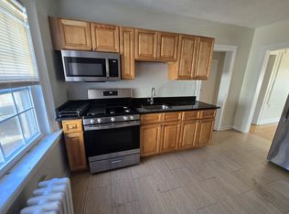 1499 Ella T Grasso Blvd #B8, New Haven, CT 06511