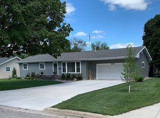 308 NW 10th St, Pocahontas, IA 50574
