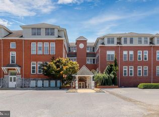 100 Aura Rd APT 206, Clayton, NJ 08312