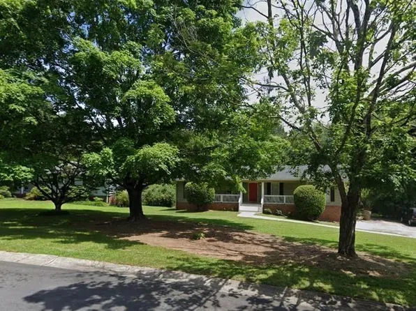 4870 Bedell Rd NE, Roswell, GA 30075