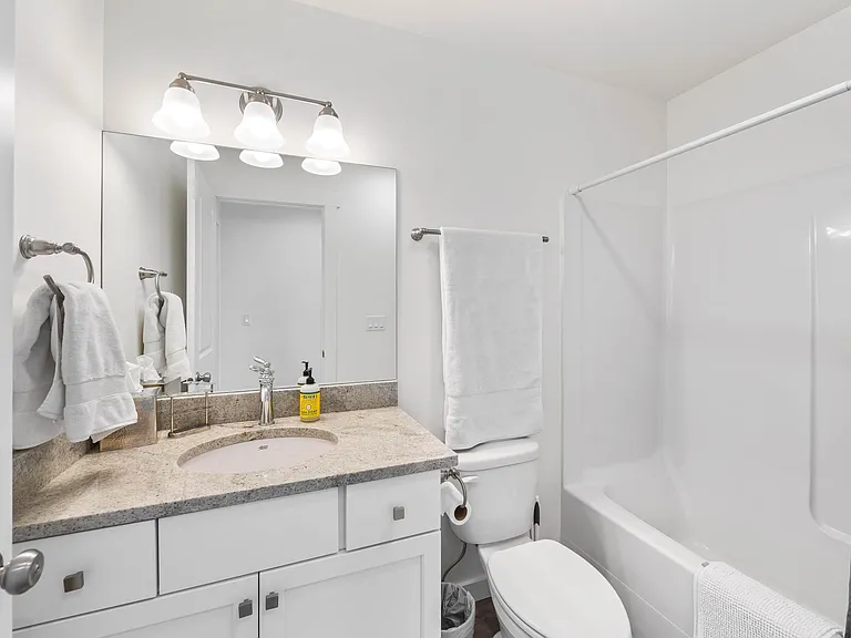 2135 Black Bird Ln — Photo 17