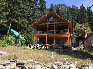 17751 N Shore Dr, Leavenworth, WA 98826