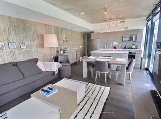 224 King St W #1204, Toronto, ON M5H0A6