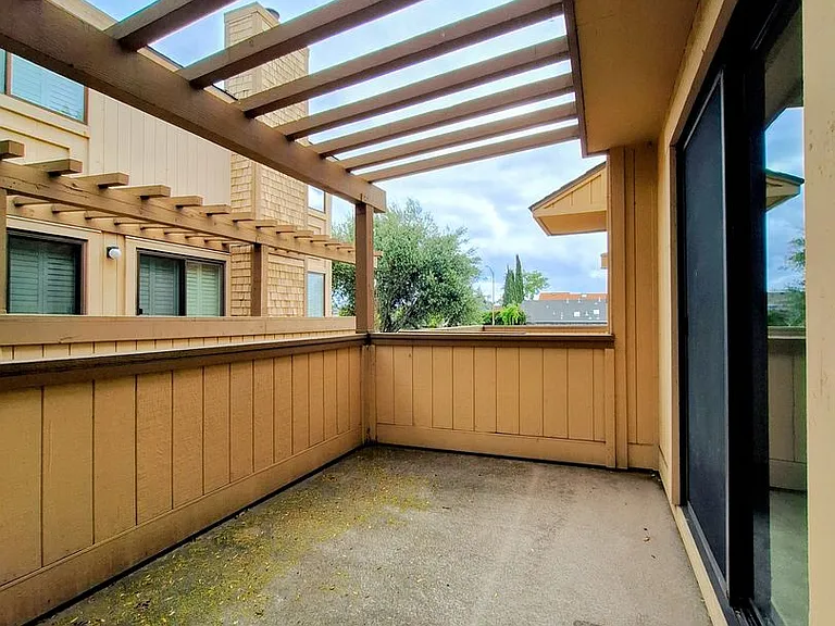 14575 S Bascom Ave — Photo 10