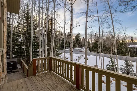8015 Cache Dr — Photo 26