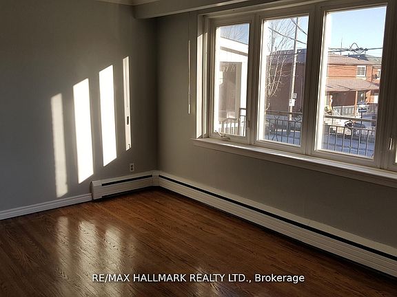2nd image of 1268 Davenport Rd