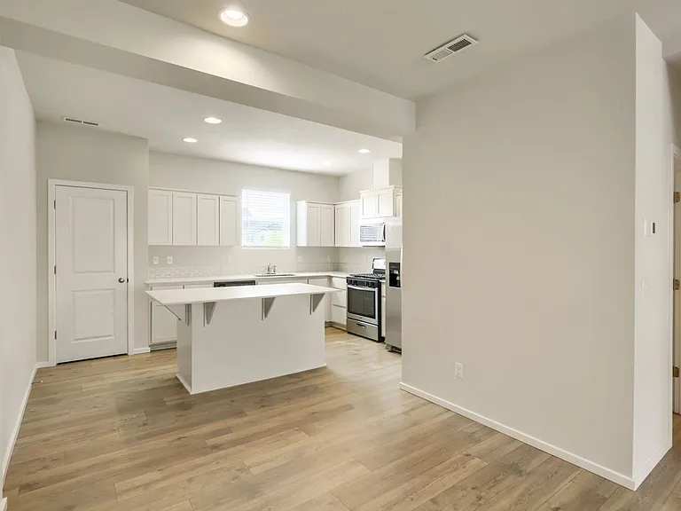 7803 NW Spirea St — Photo 9