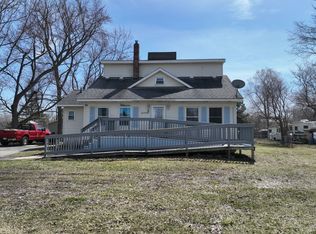 6370 Lapeer Rd, Burton, MI 48509