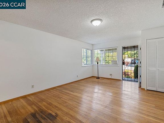 5th image of 3112 Garrow Dr
