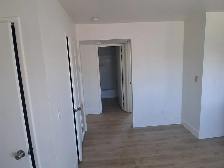 510 E Vine St #J — Photo 16
