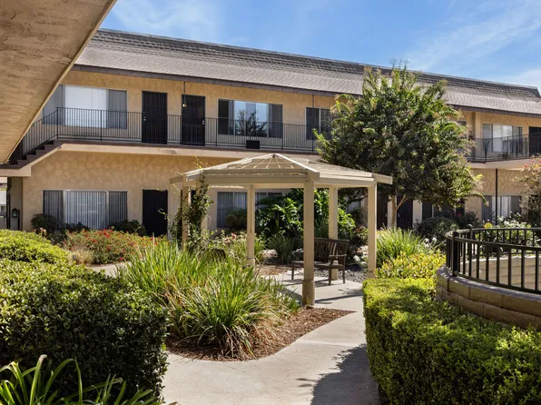 The Oaks Apartments, 9205 Carlton Oaks Dr APT 1, Santee, CA 92071