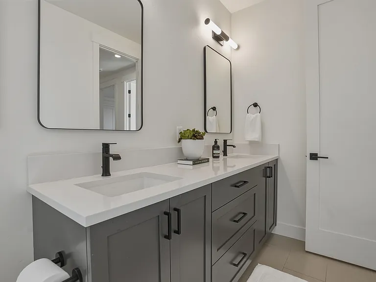 61281 McRoberts Ln — Photo 28