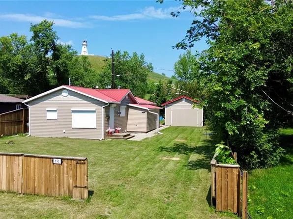 691 Joseph CRESCENT, Cochin, SK S0M 0L0