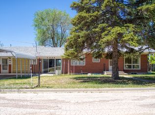 1226 Colorado Ave, Upton, WY 82730