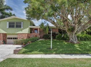 521 Anchorage Dr, North Palm Beach, FL 33408