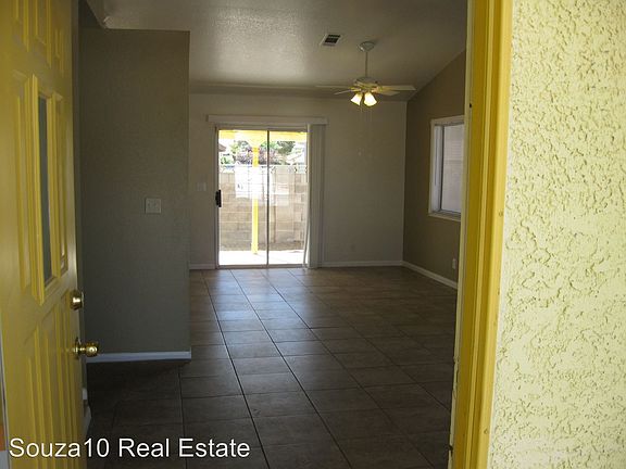 3rd image of 5901 Cherry Falls Ct