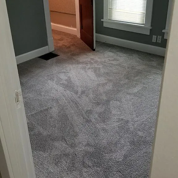 1221 Norton Ave — Photo 8