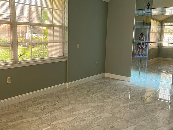2nd image of 8113 Northboro Ct