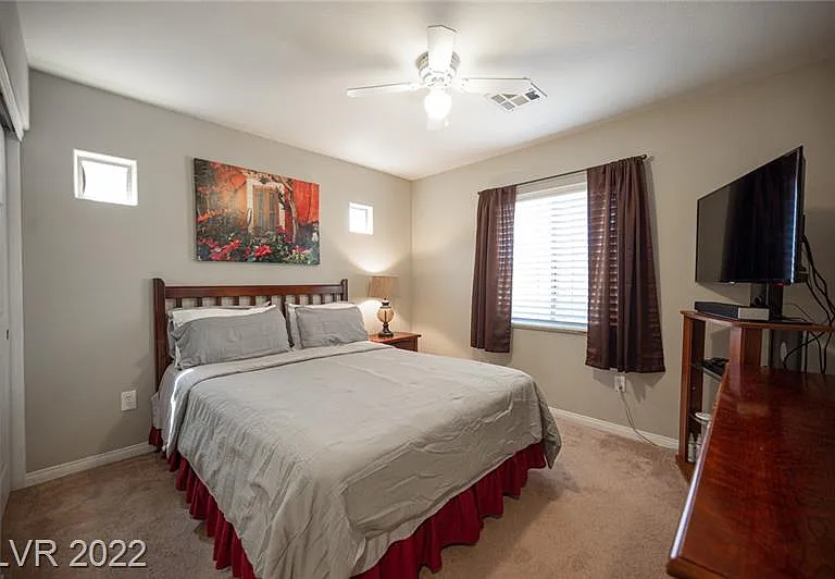 7554 Holiday Hills St — Photo 24