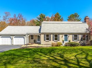 548 Forest St, North Andover, MA 01845