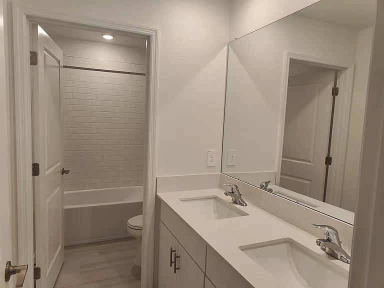 11412 Radiant Shore Loop — Photo 24