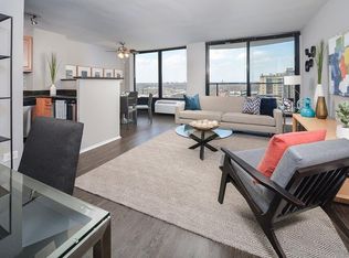 4332 N Dayton St #609, Chicago, IL 60613