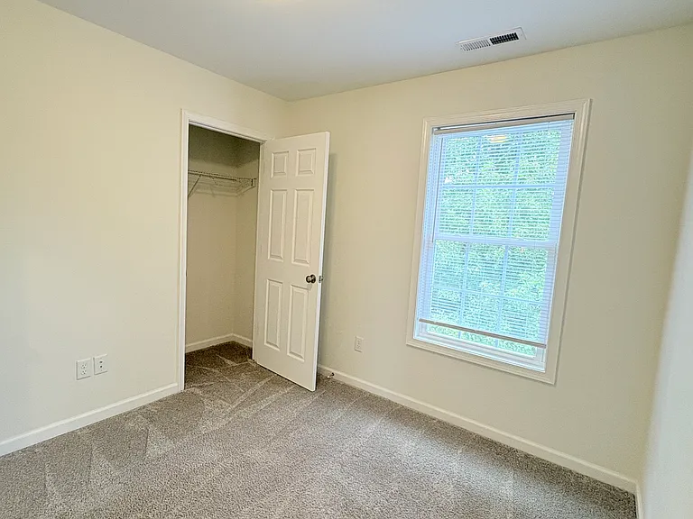 23 Kimberley St — Photo 15