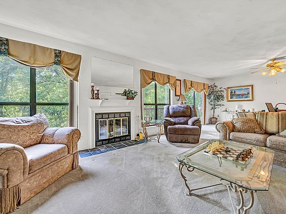 5th image of 7480 Fernway Dr