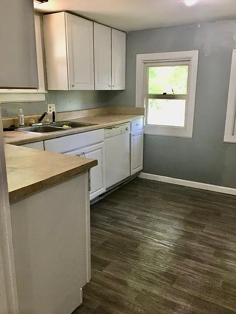 2211 Pegg Rd — Photo 1