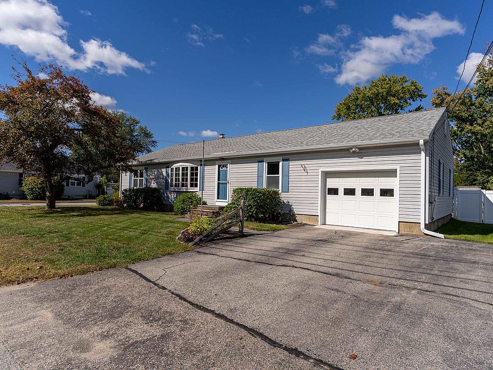 1st image of 131 Maple Street