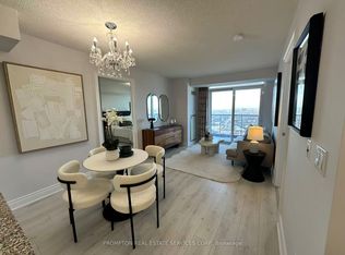 15 Greenview Ave #2811, Toronto, ON M2M4M7