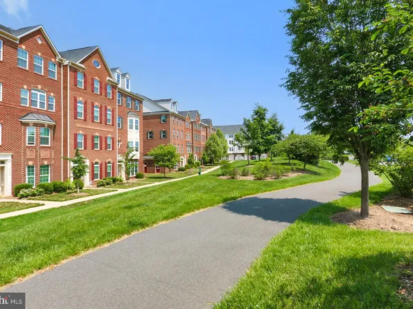 21708 Pattyjean Ter, Ashburn, VA 20147