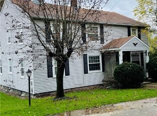 231 N Spring Grove St, Medina, OH 44256