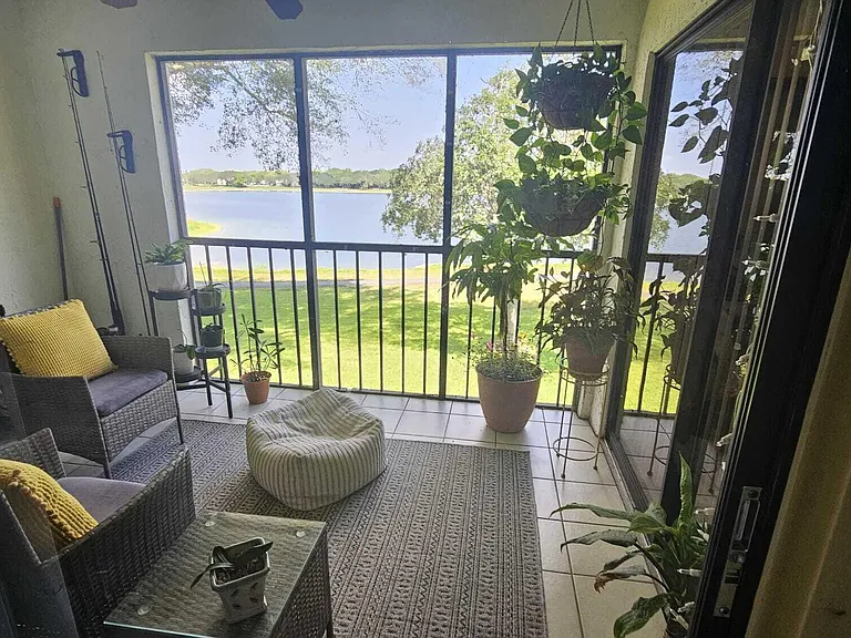 2850 Palmwood Ter #2300 — Photo 1