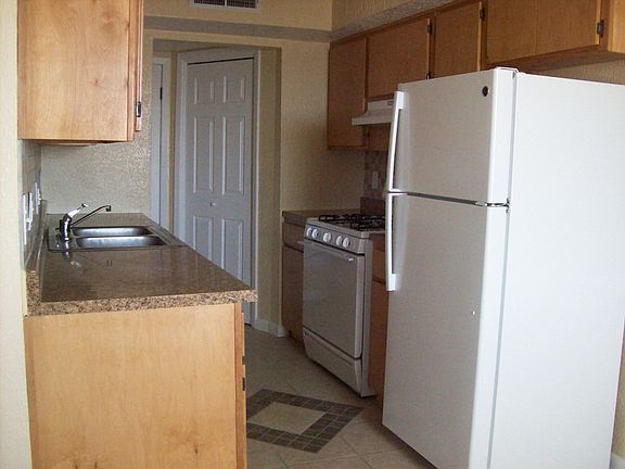 5th image of 2522 Gold Ave APT 25