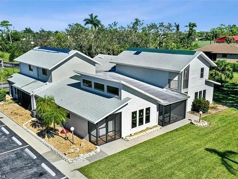 17020 Golfside Cir #104 — Photo 9
