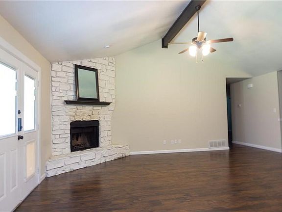 4th image of 4005 Gentle Springs Dr