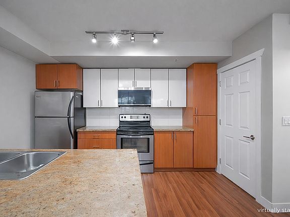 5th image of 13239 Old Yale Rd #41