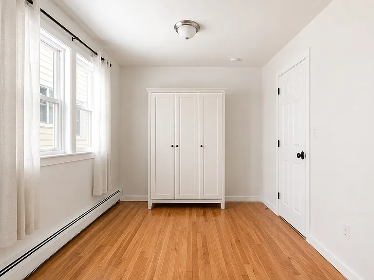 28 Pierce Ave #2 — Photo 6