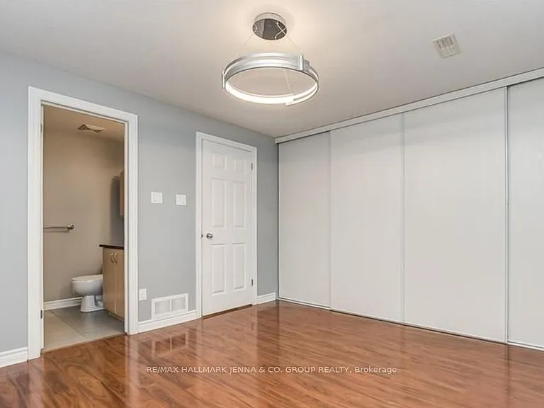 395 Chapman Mills Dr #A — Photo 11