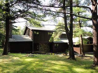 7280 Chestnut Ridge Rd, Orchard Park, NY 14127