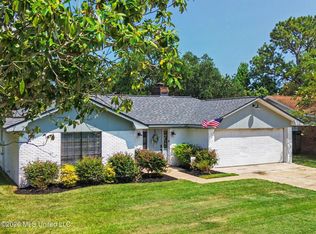 2134 Baywood Dr, Biloxi, MS 39532