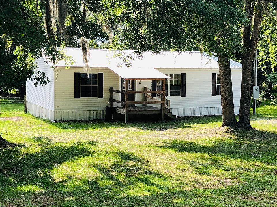 1st image of 290 SE Dan Ct