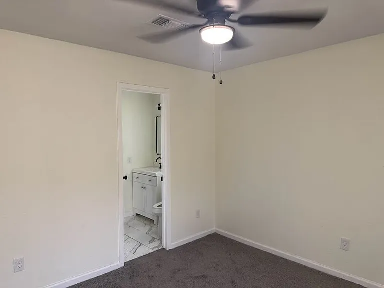 13360 Southview Ln — Photo 4