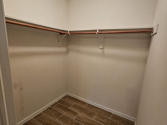 5th image of 372-374 S 19th St #1