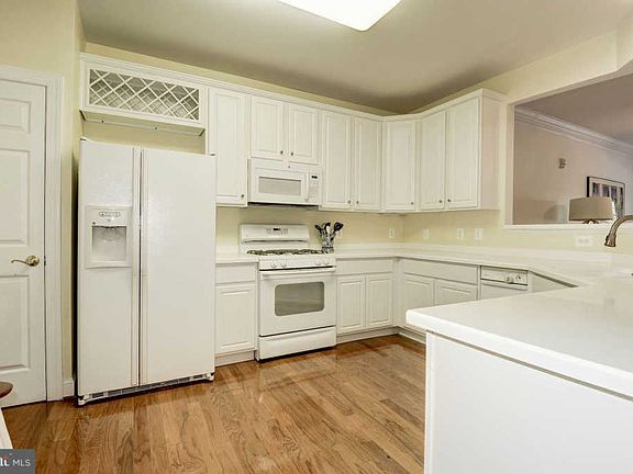 5th image of 20810 Noble Ter Unit 103