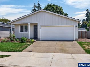 2081 Luna Way, Lebanon, OR 97355