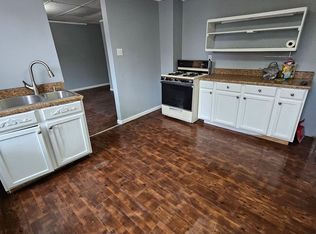 701 E 24th St APT 3, Erie, PA 16503