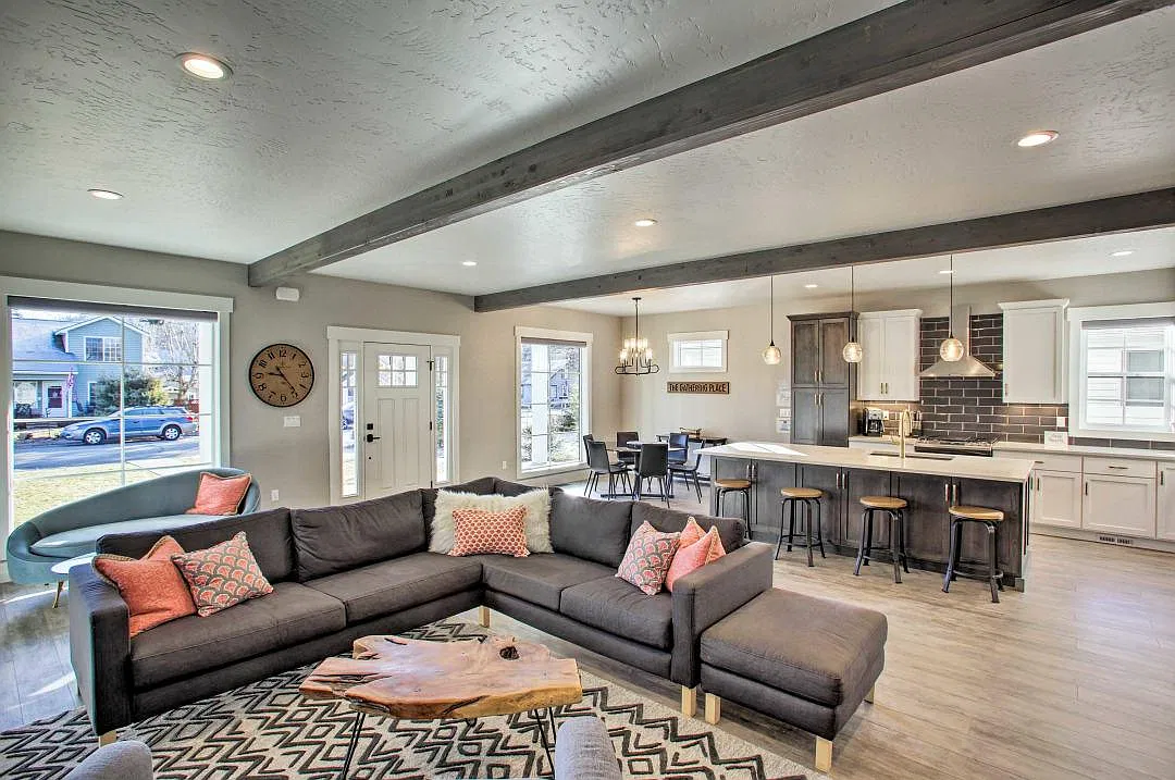 S 16th St, Coeur D Alene — Photo 2